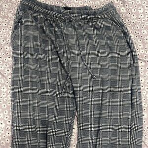 Houndstooth sweatpants.